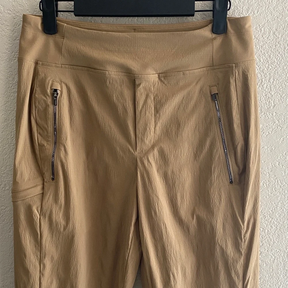 Athleta Trekkie North jogger women’s size 2P - Picture 2 of 10